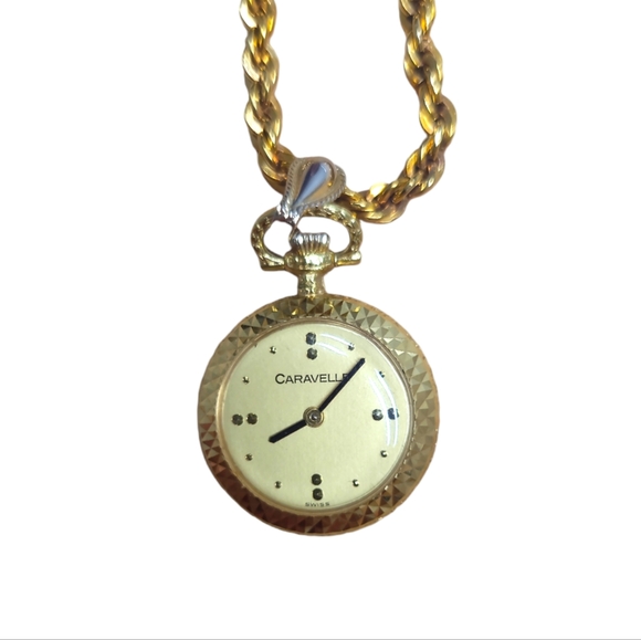 VINTAGE CARAVELLE WATCH PENDANT NECKLACE SWISS GOLD TONE 14.5IN WOMENS - Picture 3 of 10